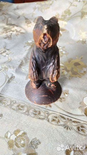 Медведь,дерево