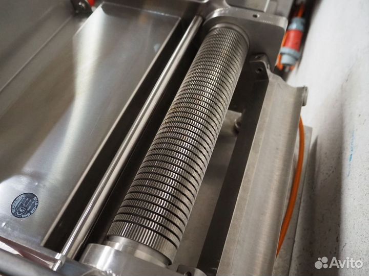 Шкуросъемная машина тупой клинок