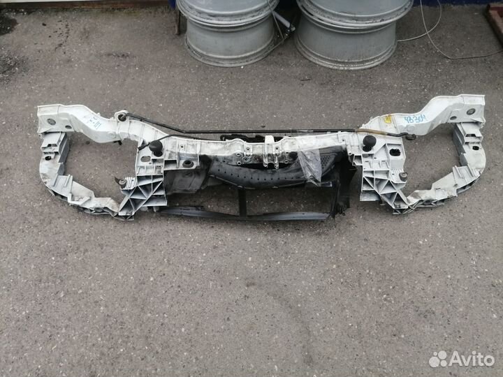 Панель передняя телевизор Ford Focus 3