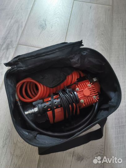 Компрессор автомобильный Агрессор 50