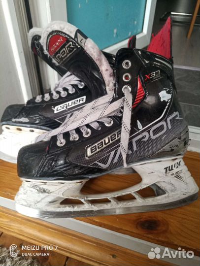 Хоккейные коньки bauer vapor x3.7