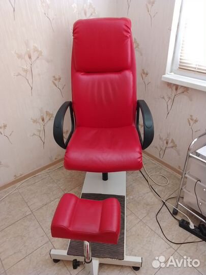 Педикюрное кресло