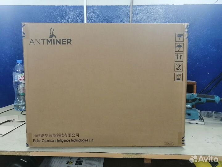 Antminer S19j pro 104 Th/s