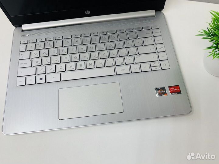 Ноутбук HP