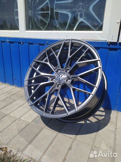 R18/5/112 Новые WV Passat, Skoda Мерседес audi
