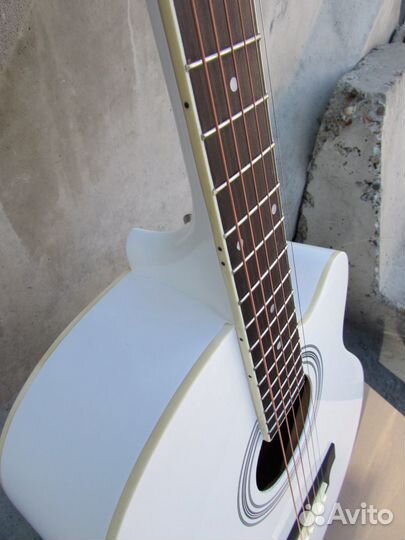Гитара акустическая. Отличный вариант
