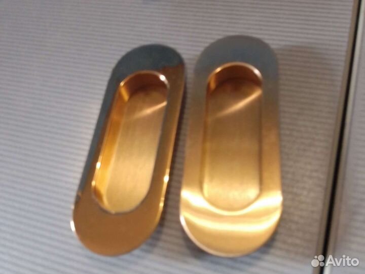 Дверная фурнитура