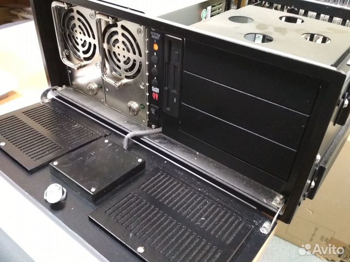 Промышленный компьютер AdvantiX модель IPC-SYS2-3
