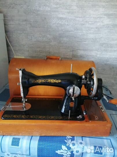 Швейная машина Подольск