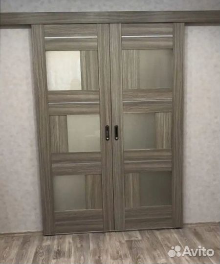 Двери купе раздвижные распашные в гардероб зеркало