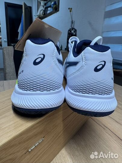 Кроссовки Asics мужские 44,5