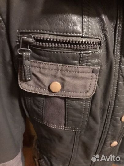 Куртка кожаная женская демисезонная