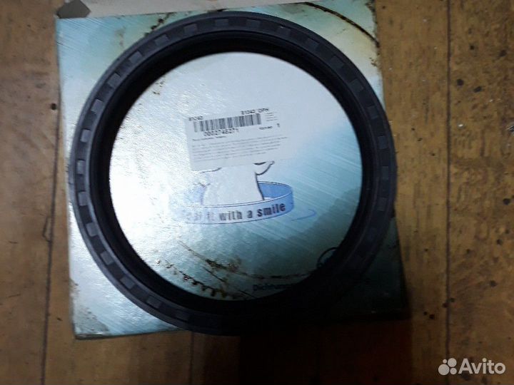 Сальник бортовой 140х170х14