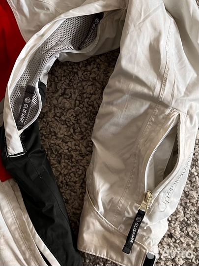 Горнолыжная куртка женская