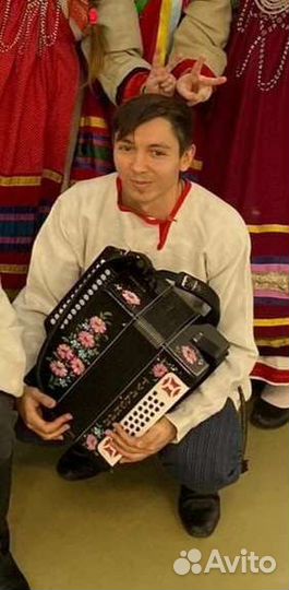 Гармонист на праздник