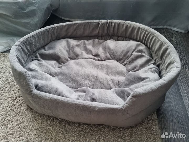 Лежанка для собак и кошек