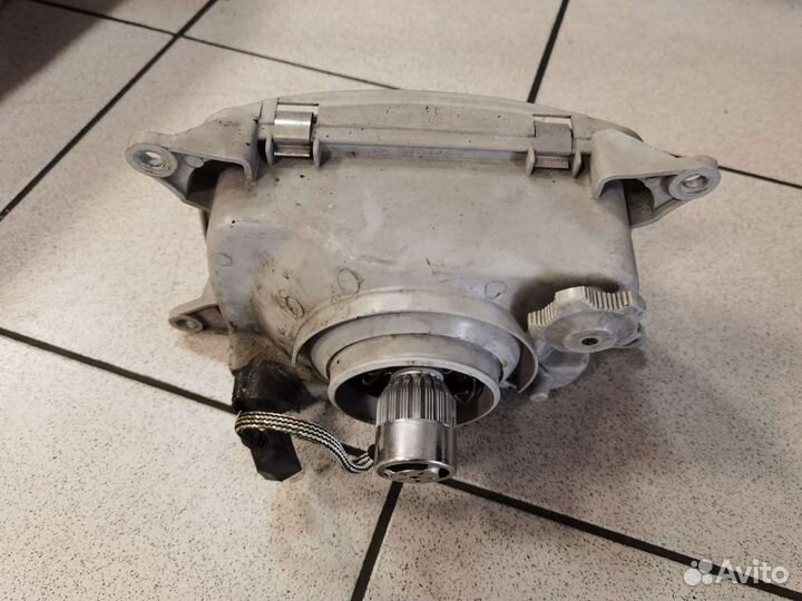 Фара Honda cbr1000f sc21