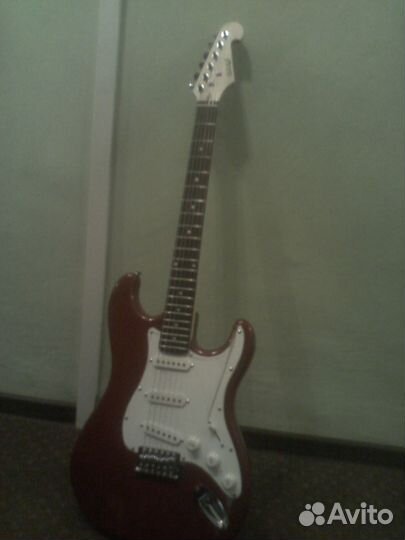 Электрогитара Ashtone