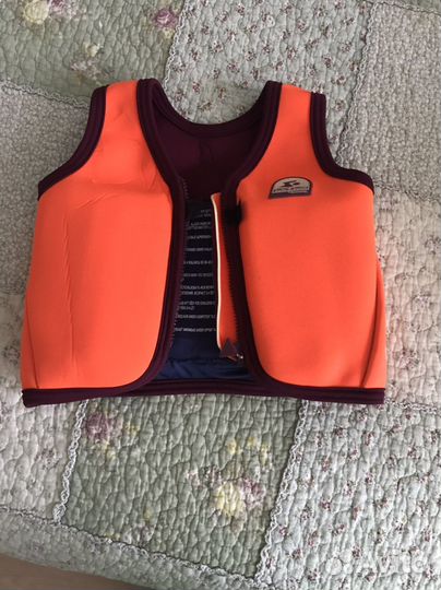 Жилет спасательный детский