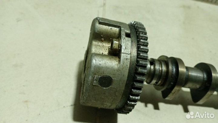 Распредвал впускной Suzuki Sx4 M16A