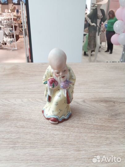 Винтажная статуэтка. Китайский фарфор