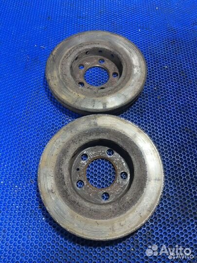 Диск тормозной передний Гольф 4 VW Golf 4 комплект