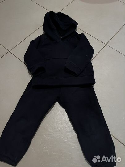 Теплый костюм для девочки 98