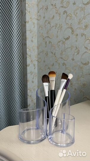 Кисти для макияжа