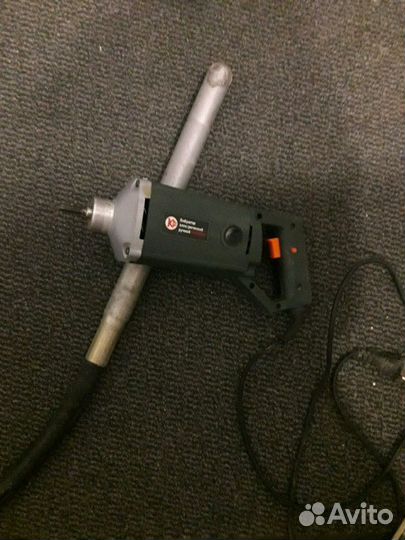 Аренда вибратора / гладилки для бетона