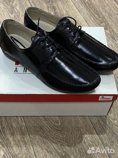 Ботинки женские