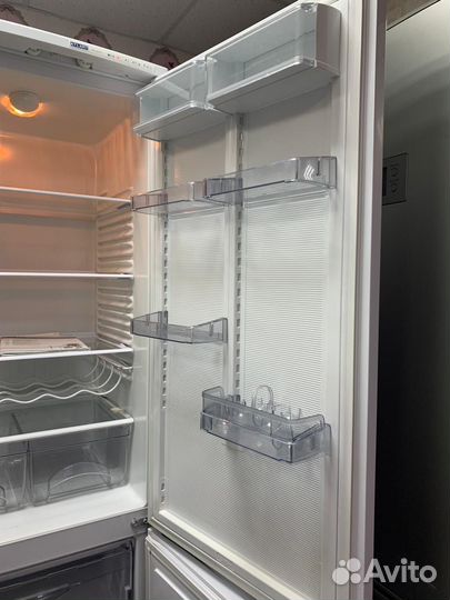 Холодильник Атлант 2 компрессора (Беларусия)