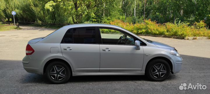 Nissan Tiida 1.6 МТ, 2012, 240 000 км