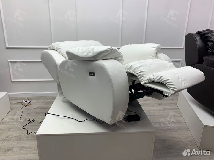 Кресло реклайнер для педикюра