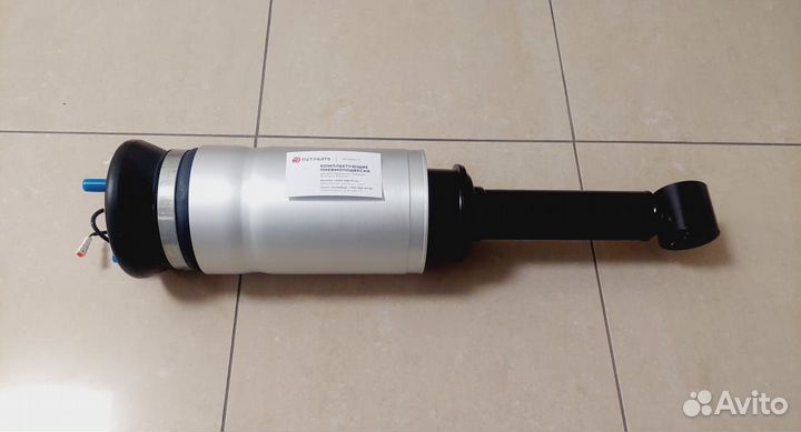 Пневмостойка задняя/передняя Land Rover. Гарантия