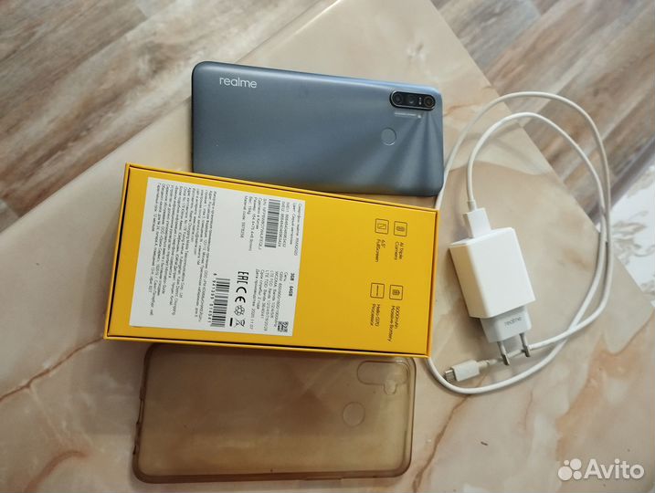 realme C3, 3/64 ГБ
