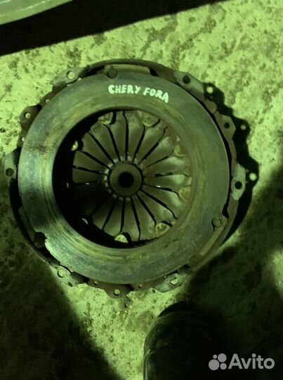 Сцепление маховик корзина диск Chery fora a21 2.0
