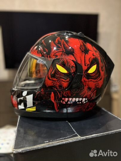 Мото шлем icon