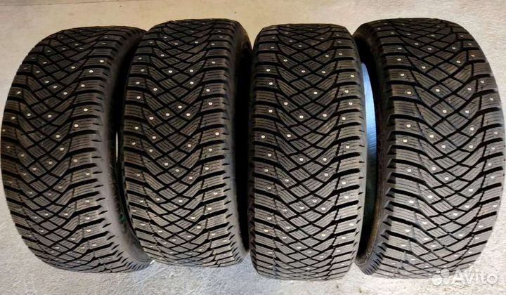 Goodyear UltraGrip Arctic 2 235/45 R18 98T