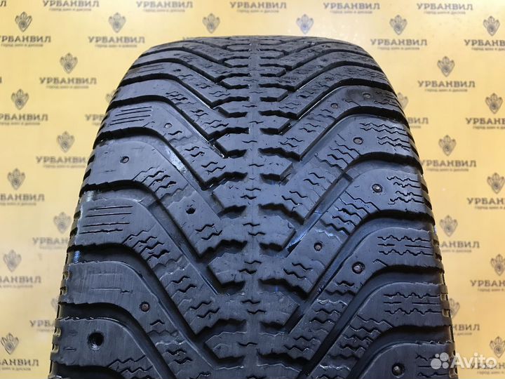 Goodyear UltraGrip 500 215/55 R17 94T