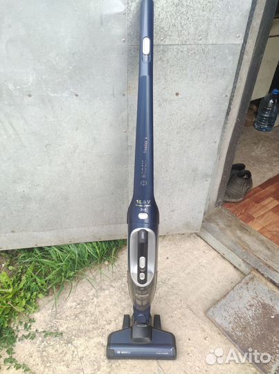 Вертикальный беспроводной пылесос Bоsch