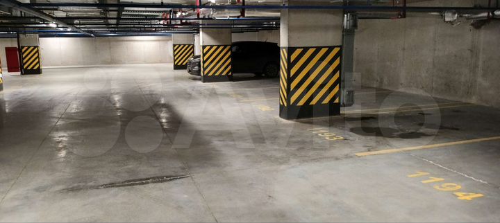 Машиноместо, 13 м²