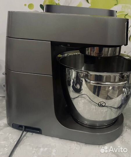 Kenwood KVL 8320S Chef Titanium XL