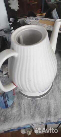 Чайник электрический новый