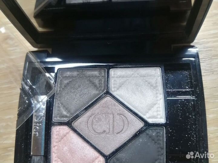 Тени для век dior