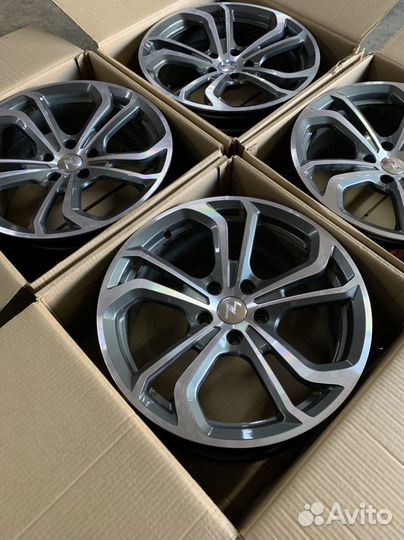 Литые диски r18, артикул LS1310, 5x114,3