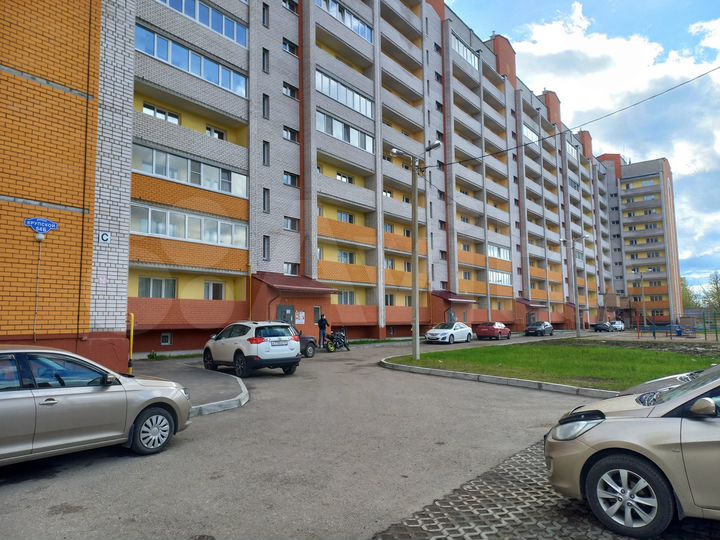 4-к. квартира, 107,1 м², 3/10 эт.