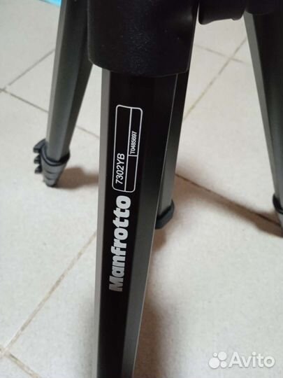 Штатив manfrotto