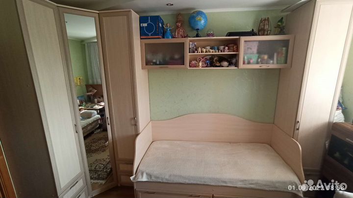 Спальный гарнитур б/у детский