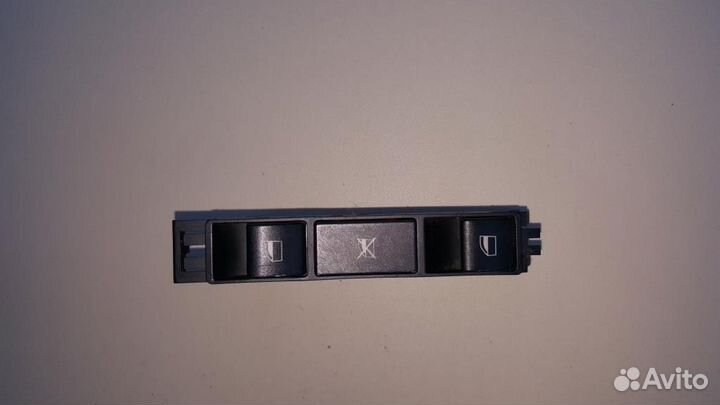 Кнопка стеклоподъемника пл BMW E46