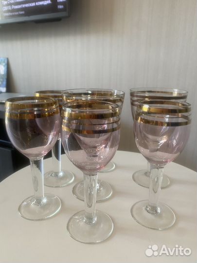 Рюмки на ножке